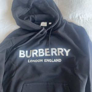 Men’s Burberry hoodie!!